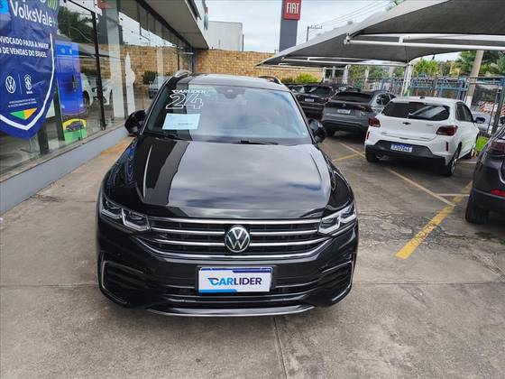 VOLKSWAGEN TIGUAN 2.0 300 TSI GASOLINA ALLSPACE R-LINE AUTOMÁTICO VOLKSWAGEN TIGUAN 2.0 300 TSI GASOLINA ALLSPACE R-LINE AUTOMÁTICO